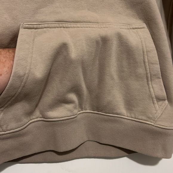 Columbia Pullover Hoodie - Picture 4 of 9